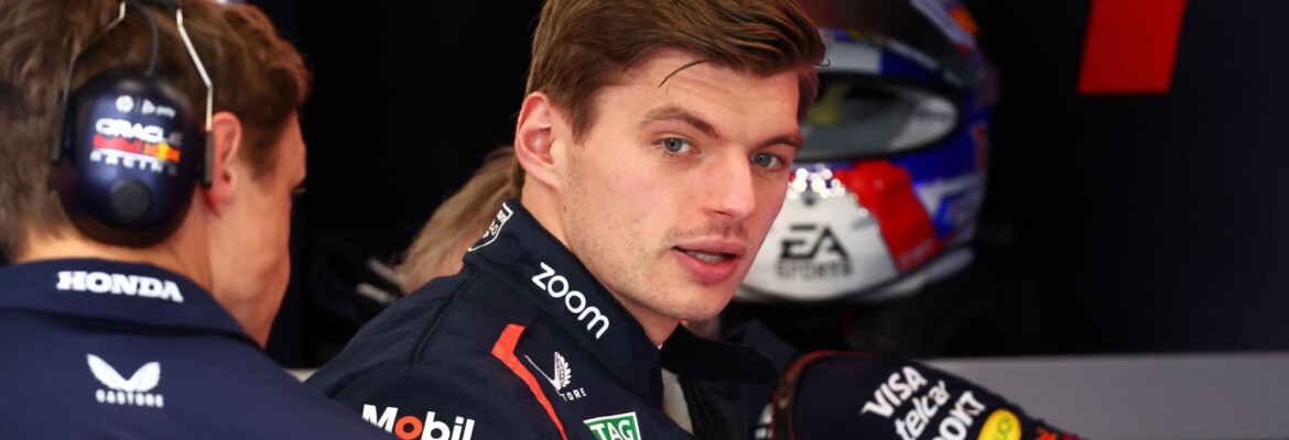 F Verstappen At H Da Manh Jogando Videogame Antes Do Gp Da Ar Bia