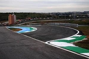 O Autódromo De Interlagos Não é Para Moto - Ellegancy Costuras - Consertos  De Roupas E Ajustes Em SP