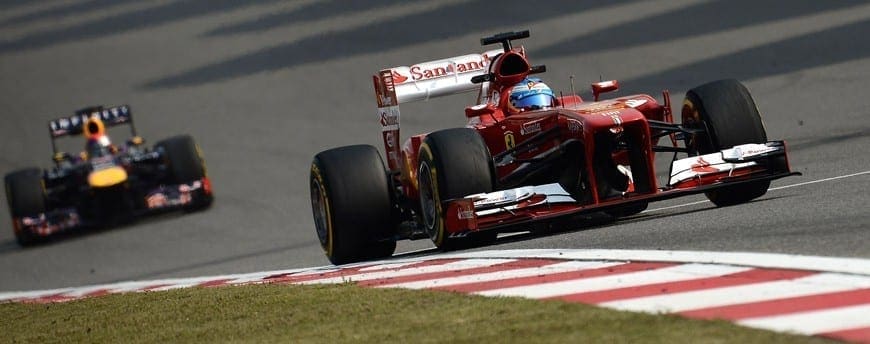 Alonso quebra jejum e vence primeira do ano pela Ferrari na China