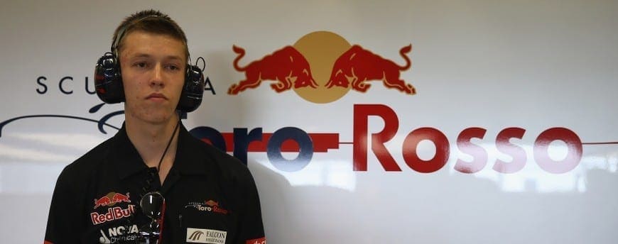 Toro Rosso anuncia Kvyat para substituir Ricciardo em 2014