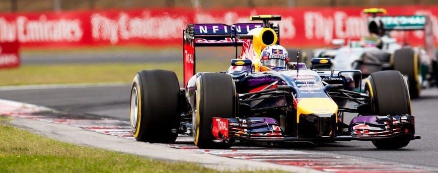 Daniel Ricciardo supera Mercedes novamente e vence eletrizante GP da Hungria