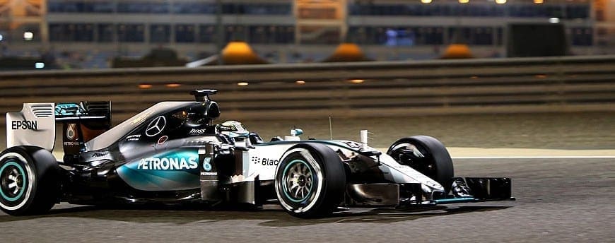 Hamilton supera Vettel para conquistar a pole do GP do Bahrain