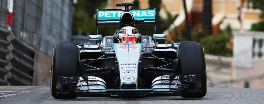 Lewis Hamilton conquista sua primeira pole-position em Mônaco