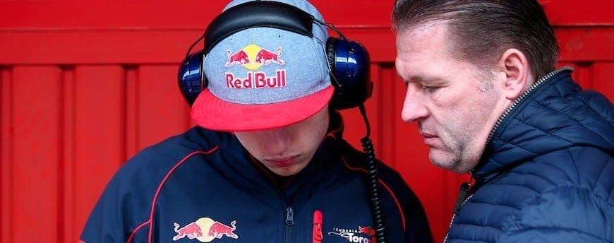 Jos Verstappen: “As críticas tornam o Max mais interessante”