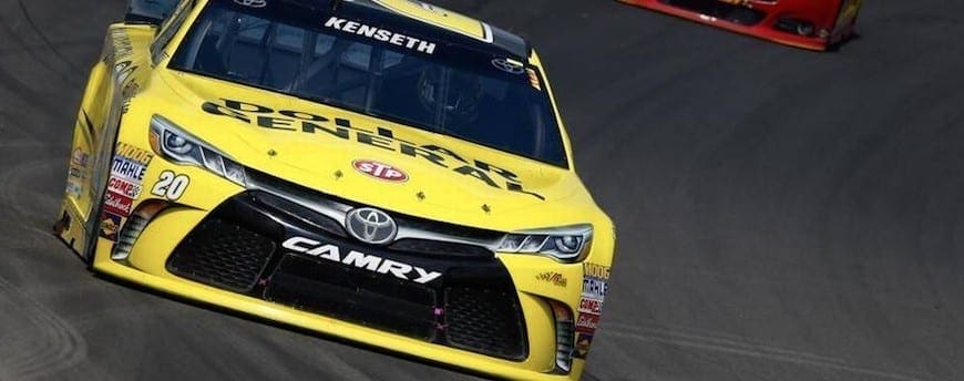 Terceira vitória do ano para Matt Kenseth em Michigan