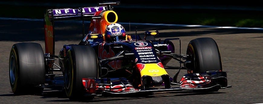 Daniel Ricciardo contente por largar da quinta posição