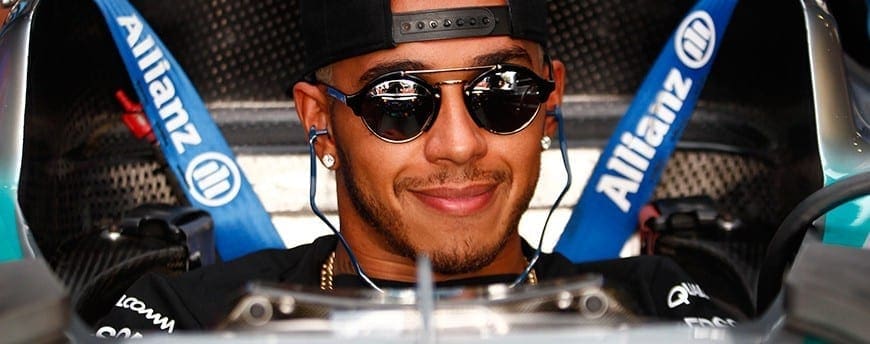 Lewis Hamilton lidera primeiro treino livre em Monza