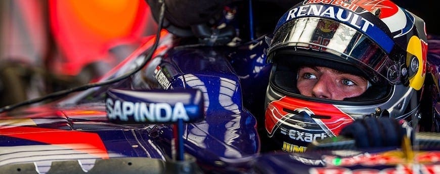 Max Verstappen revela que sua carenagem estava só 50% presa