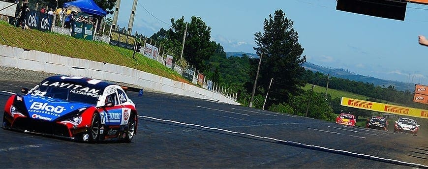 Márcio Campos vence em casa. Decisão fica para Interlagos