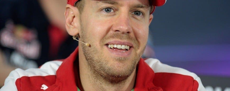 Sebastian Vettel espera dividir as Mercedes para continuar lutando pelo vice