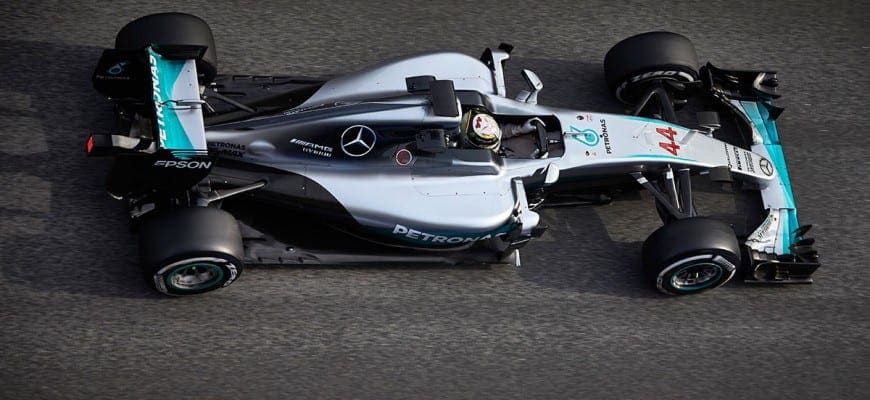 Lewis Hamilton (Mercedes) - Testes Barcelona