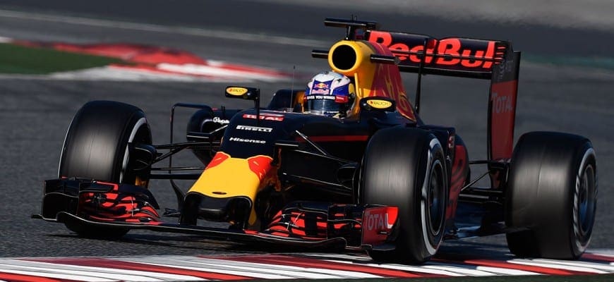 Daniel Ricciardo (Red Bull) - Testes Barcelona