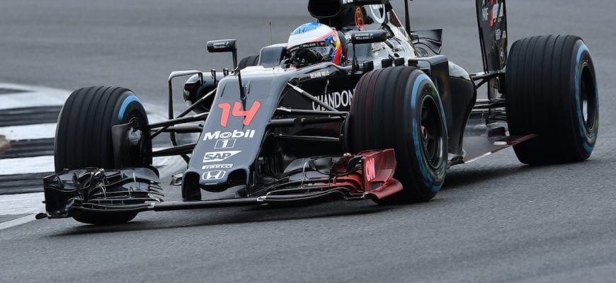 Fernando Alonso (McLaren) - Testes Coletivos