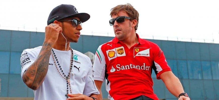 Lewis Hamilton e Fernando Alonso