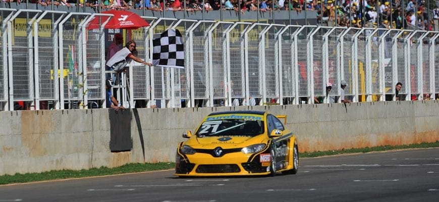 Guilherme Salas (Greco/Renault Fluence) - Etapa Curvelo