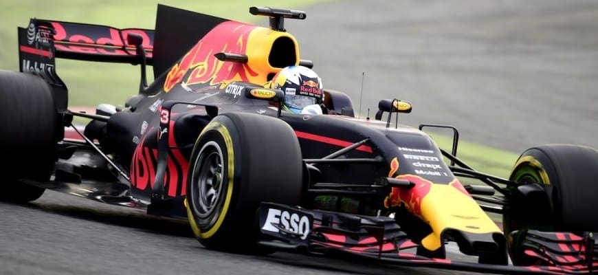 Daniel Ricciardo (Red Bull) - Testes Barcelona