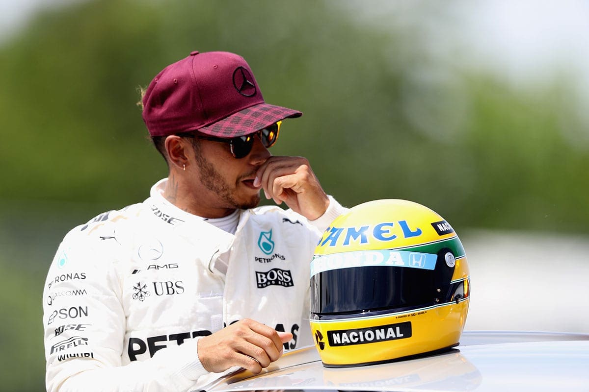 F1: Hamilton homenageia Senna em dia que brasileiro completaria 64 anos