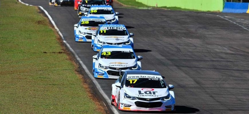 Kaefer puxa a fila em Cascavel