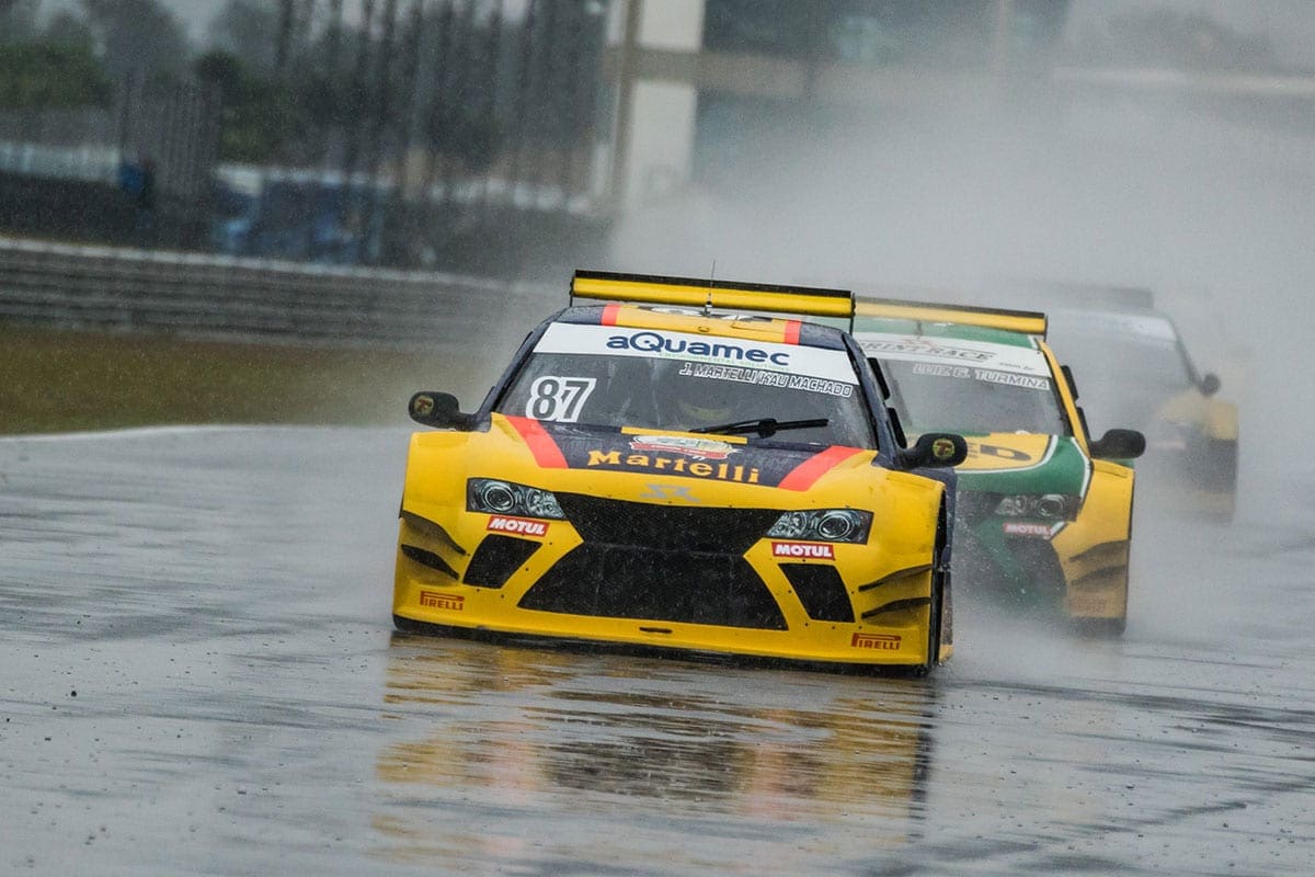 Carros e Corridas GT Sprint Race retorna ao Autódromo Internacional de  Curitiba - Carros e Corridas