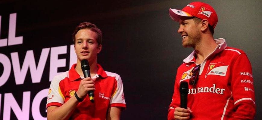 Gianluca Petecof e Sebastian Vettel - GP do Brasil