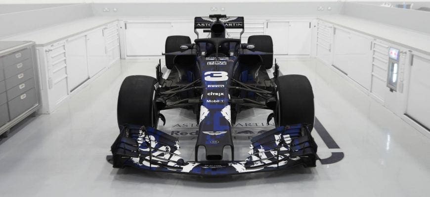 Red Bull RB14