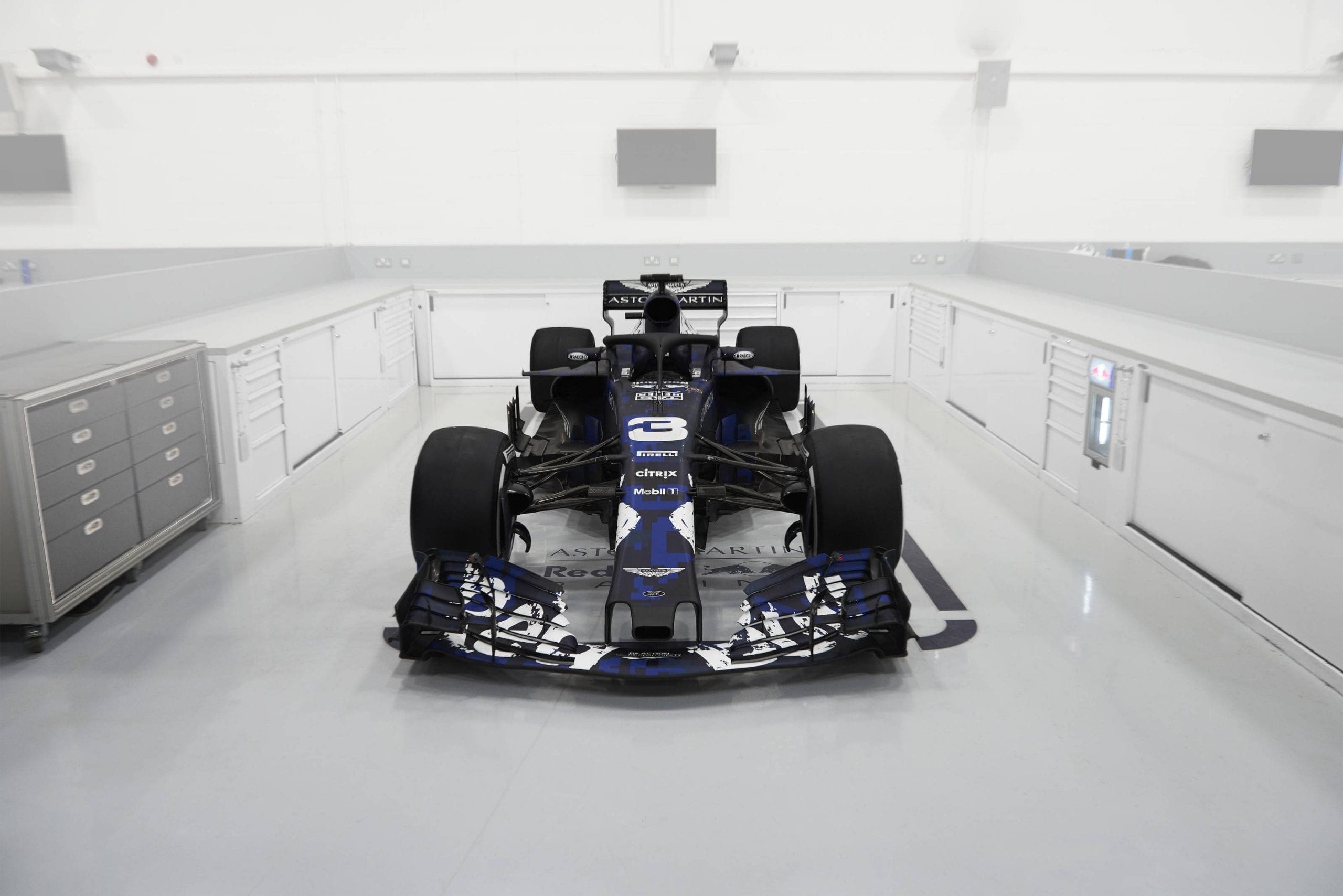 Red Bull RB14