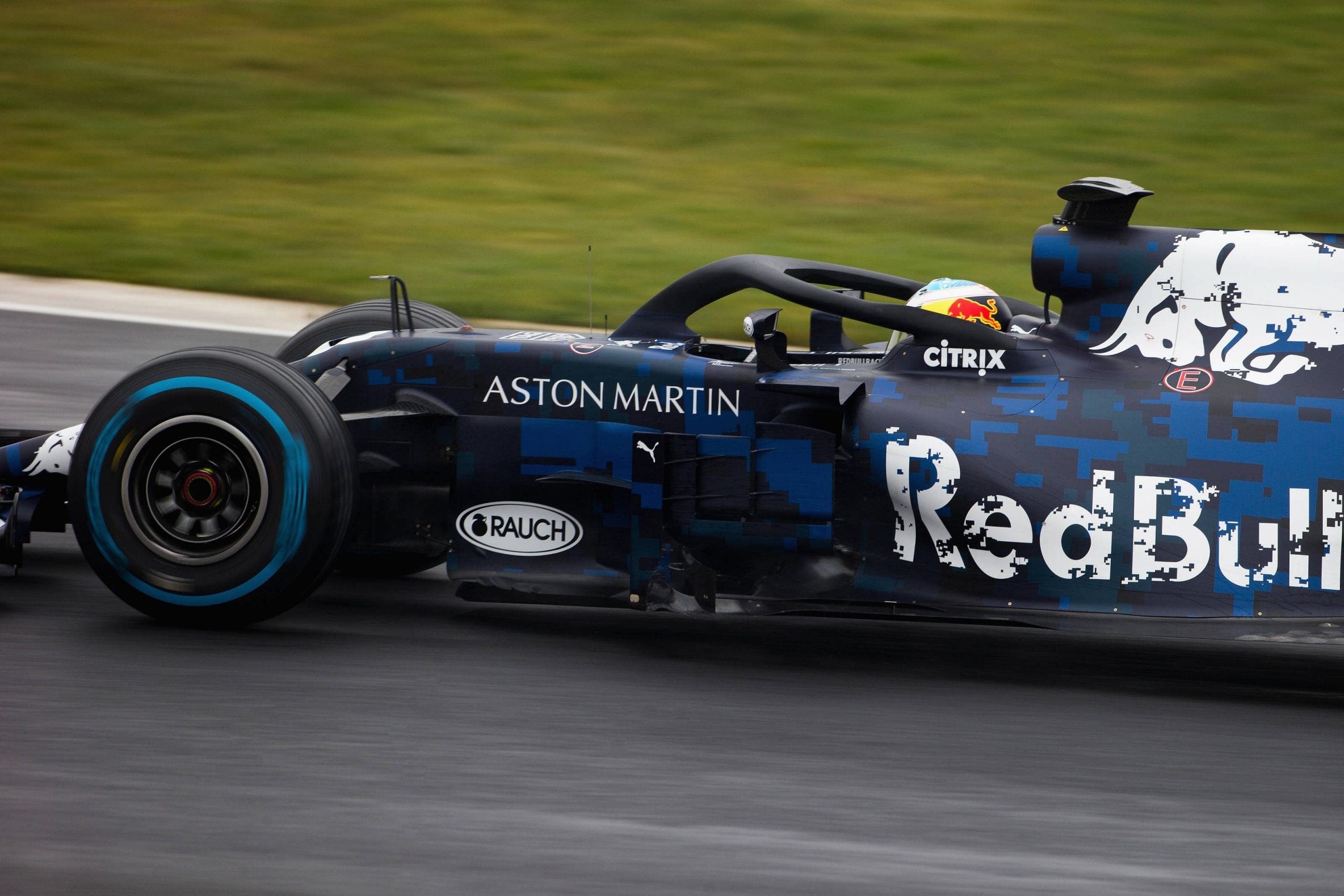 Red Bull RB14