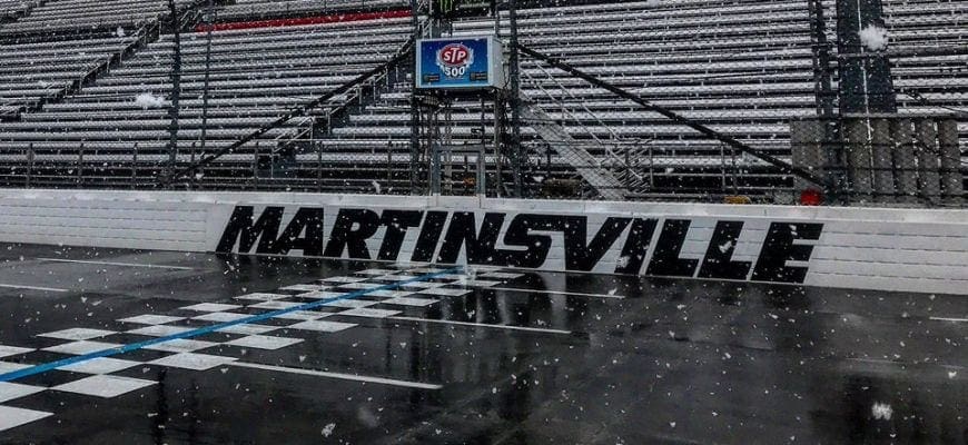 NASCAR adia corridas em Martinsville até segunda-feira devido à nevasca