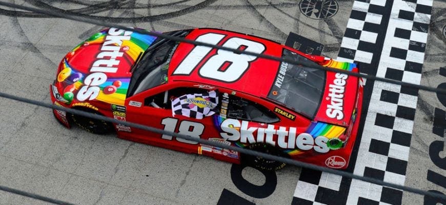 Kyle Busch - NASCAR