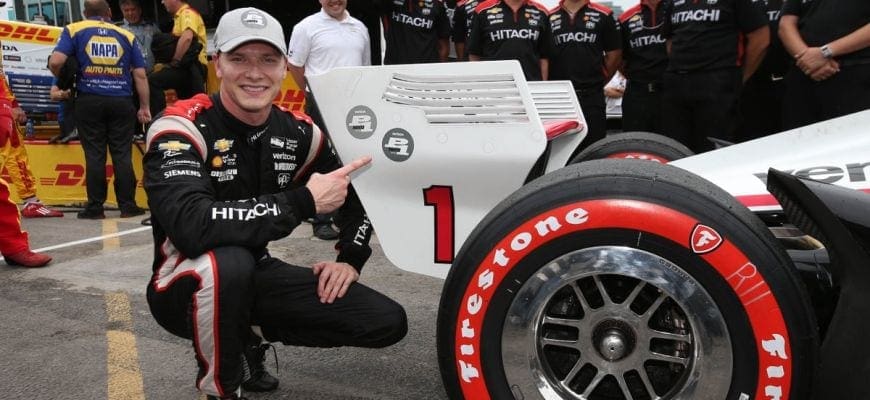 Josef Newgarden supera Scott Dixon e é pole position em Toronto