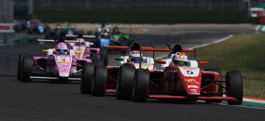 Gianluca Petecof - F4 italiana