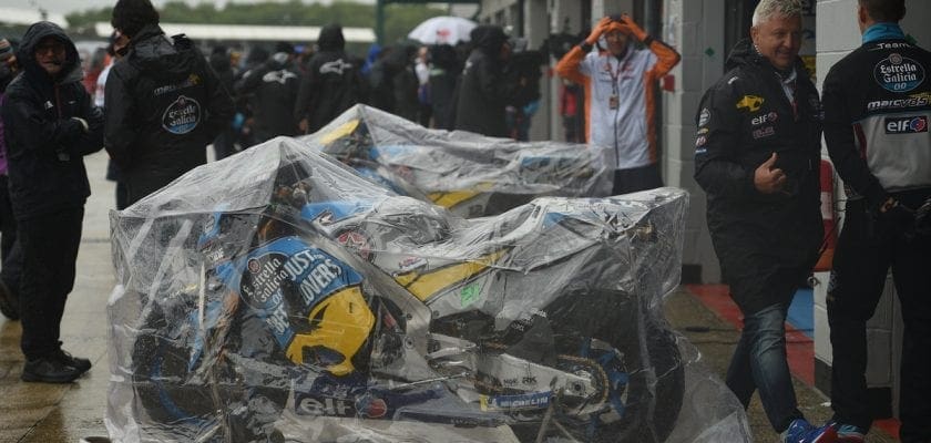 Grande Prêmio de Silverstone na MotoGP é cancelado devido a forte chuva