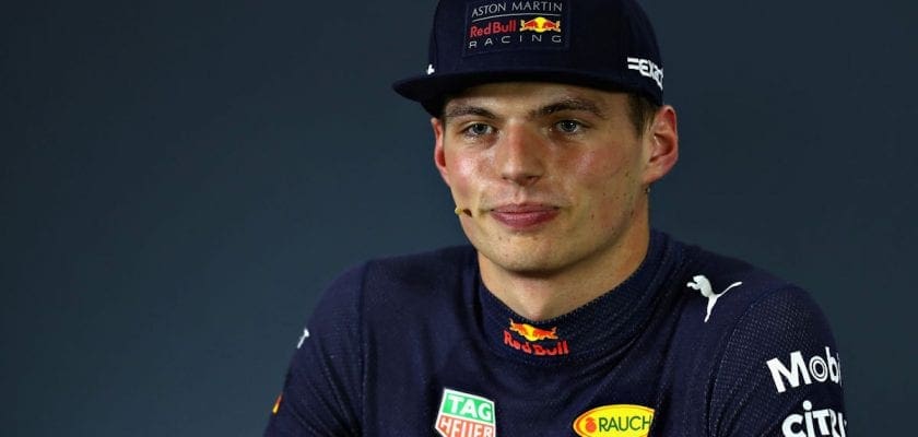 Verstappen prestou ‘serviço público’ neste final de semana na Fórmula E