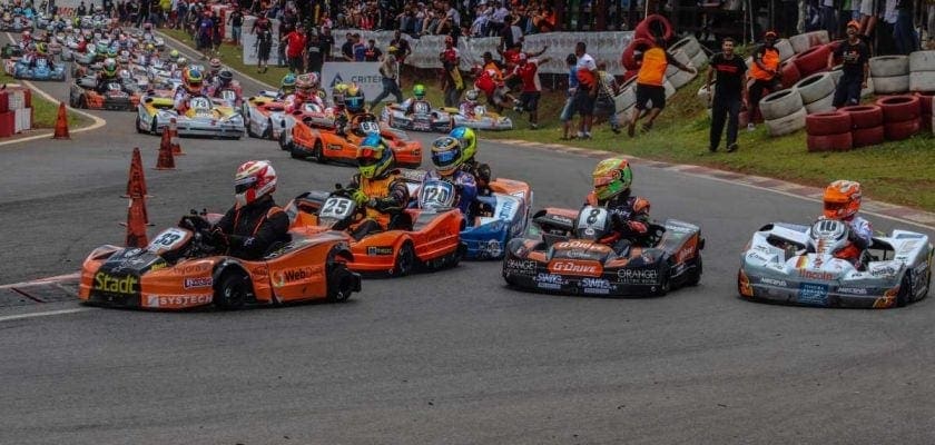 GALERIA: Confira a largada das 500 Milhas de Kart Granja Viana