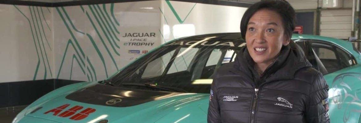 Jaguar I-PACE eTROPHY: primeira corrida com carros elétricos de produção - Carro  Elétrico