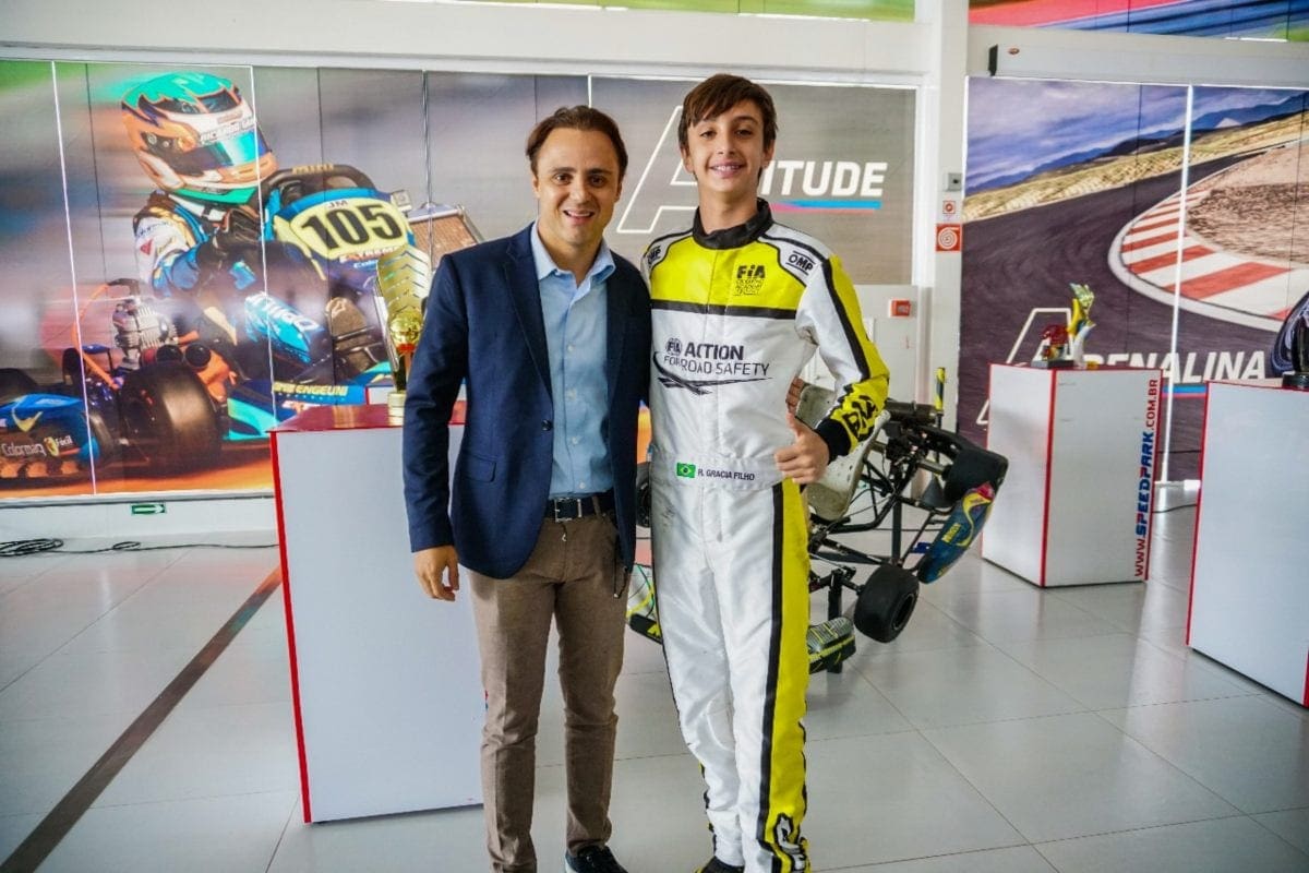 Campeão brasileiro de kart, Ricardo Gracia será piloto oficial da Parolin na Europa