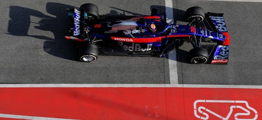 Alexander Albon - Toro Rosso