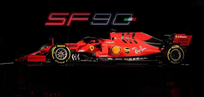 Vettel dá à Ferrari SF90 sua estréia na pista