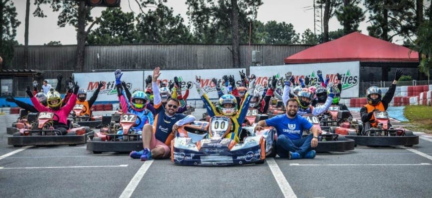 Um campeonato de kart só para mulheres: Karteiras estreia na Granja Viana