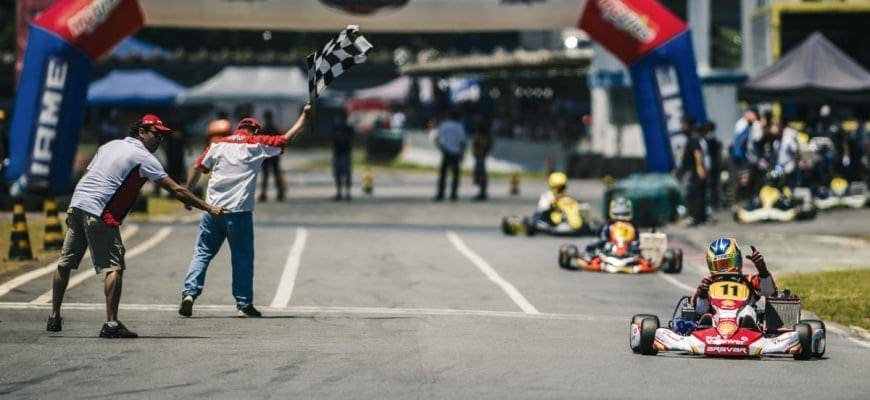 Academia Shell Racing disputa a segunda etapa da Copa São Paulo Light de kart