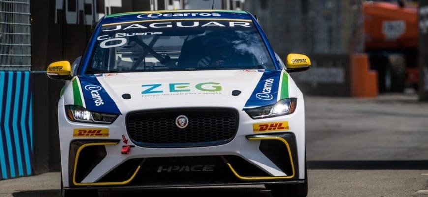 Cacá Bueno encara decisão mundial no Jaguar I-PACE eTROPHY em Nova York