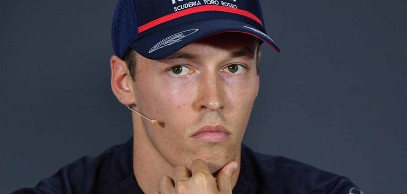 Kvyat diz que as férias de verão chegaram “na hora certa”