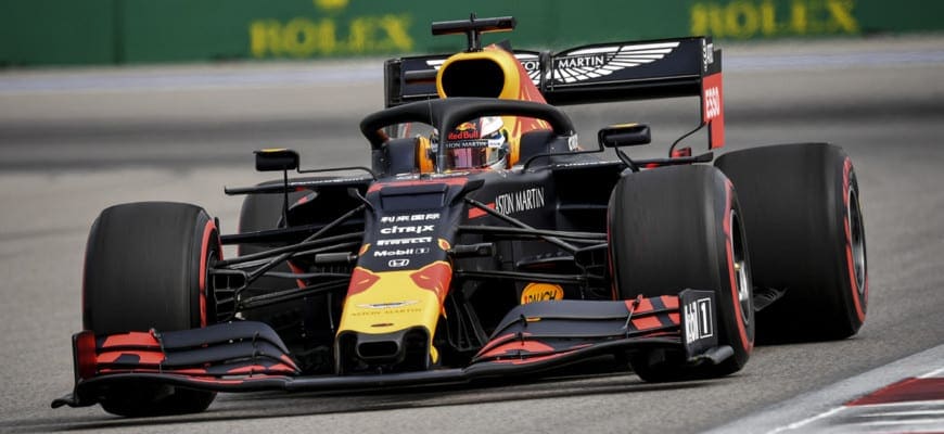 GP da Rússia de F1: Verstappen coloca a Red Bull no topo com boa vantagem para os rivais