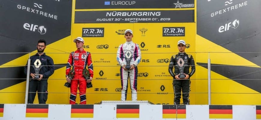 Caio Collet sobe ao pódio em Nurburgring e segue líder entre os estreantes