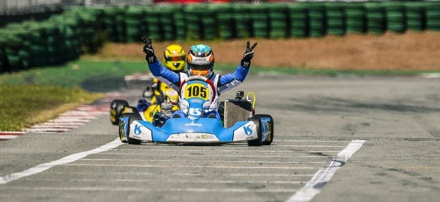 Kart: Ricardo Gracia conquista a pole position no Kartódromo Beto Carrero