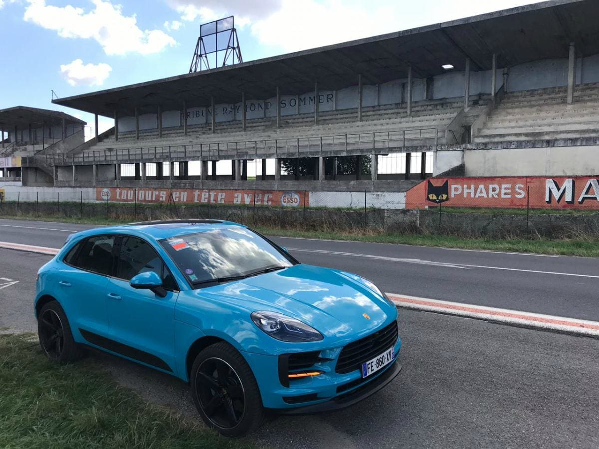 F1 e a tradição da champanhe: diário de bordo com um Porsche Macan entre Spa e França