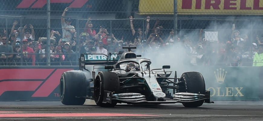 Com a “mão na taça”, Hamilton vence o GP do México e fica muito perto do sexto título mundial