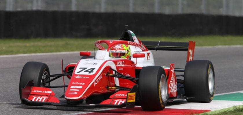 Enzo Fittipaldi segue vice-líder na F3 antes da etapa final em Monza