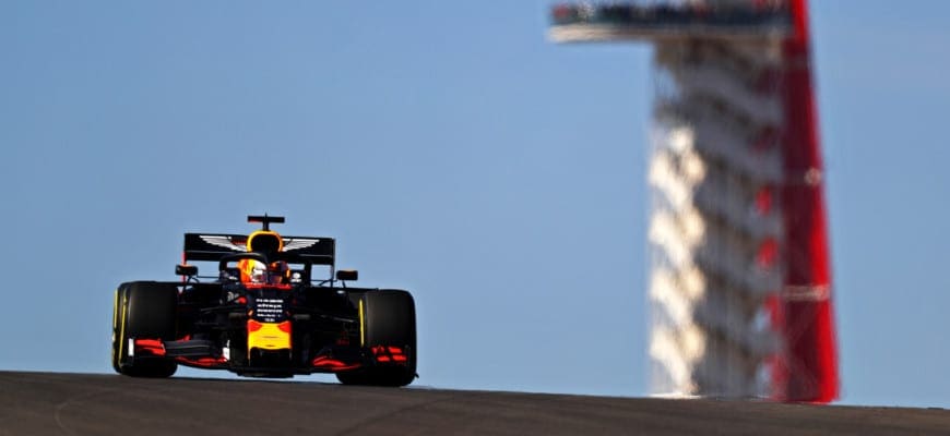 GP dos Estados Unidos: Verstappen lidera primeiro treino à frente de Vettel