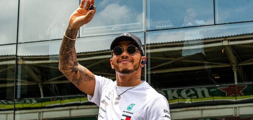 Hamilton foi “impaciente” no Brasil, mas mostrou grande “espírito esportivo”